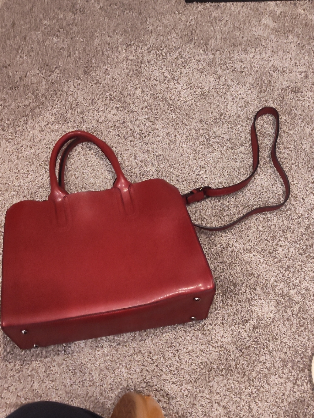 Must Bundle: Classic Red Leather Tote Bag with Shoulder Strap